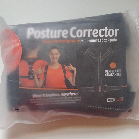 Posture Corrector for Women and Men - Picture 5 of 7